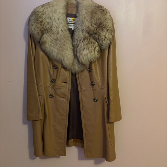 Imperial Vintage Tan Leather Jacket with Faux Fur Collar and Classic Design - Picture 2 of 10